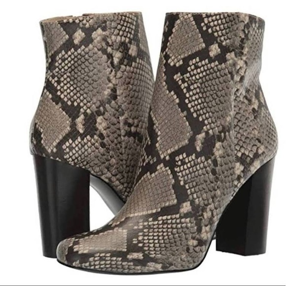 Steve Madden Pixie Embossed Rewind Snakeskin Snake Print Booties - Picture 3 of 5